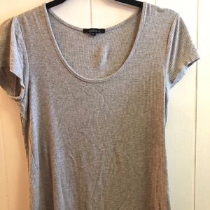 Light grey top